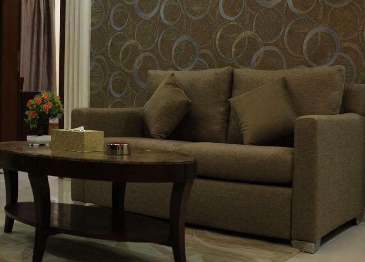 The 40Th Pearl Hotel Suites Джедда Экстерьер фото