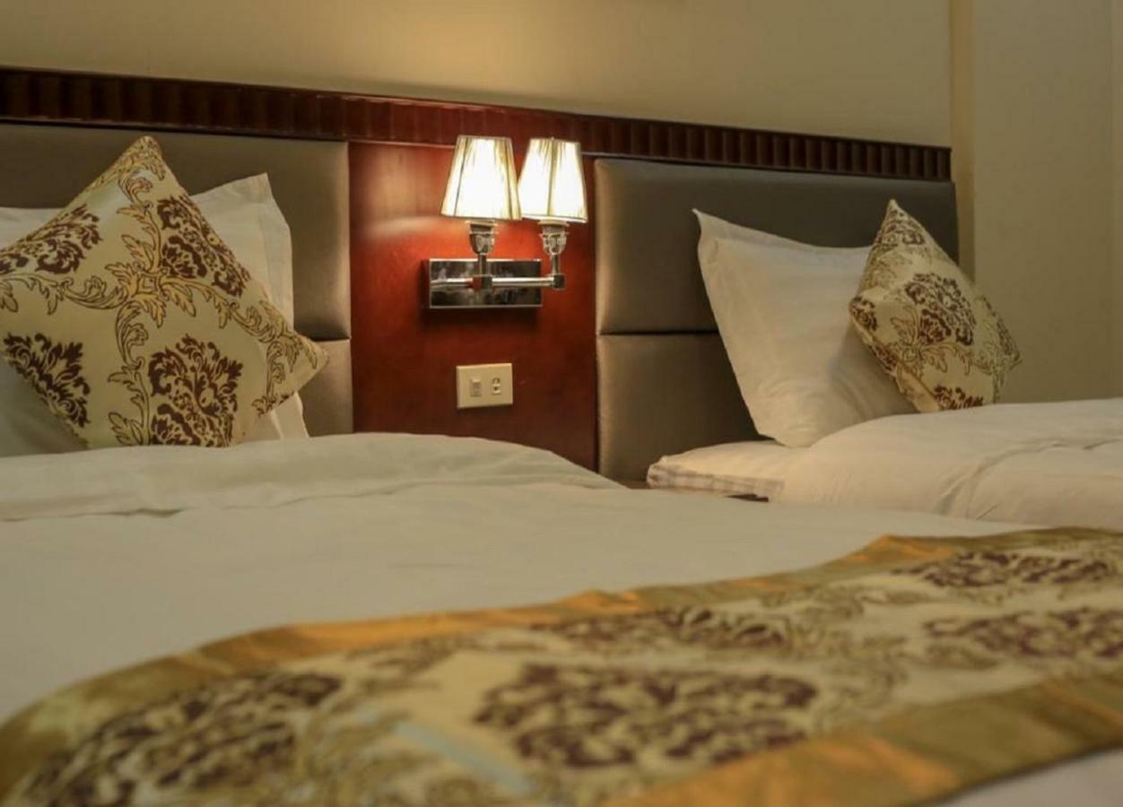 The 40Th Pearl Hotel Suites Джедда Экстерьер фото